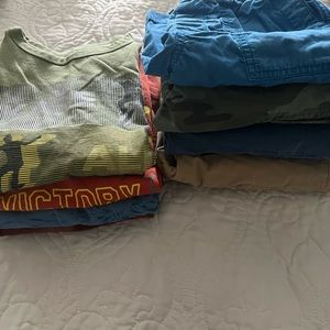 Boys shorts & shirts size M(8) from Gap 8 pieces